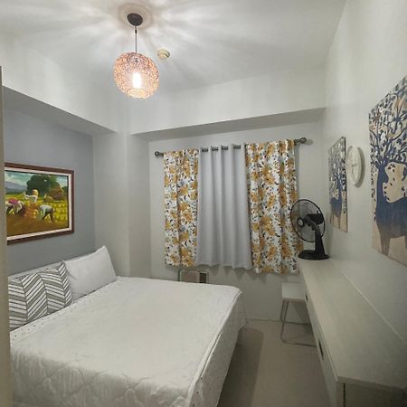 Sea 2-Br Unit With Free Parking Near Mall Of Asia Pasay Ngoại thất bức ảnh