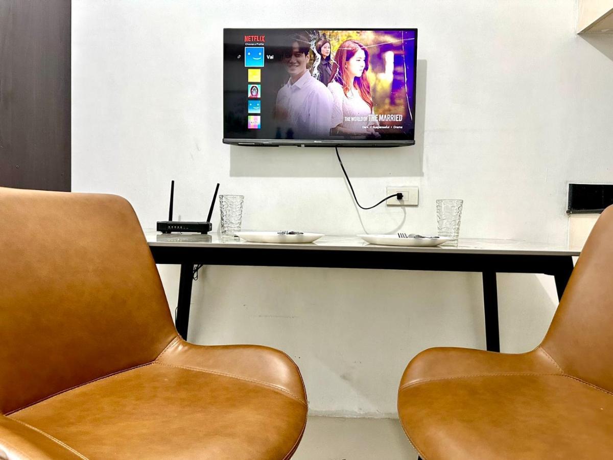 Sea 2-Br Unit With Free Parking Near Mall Of Asia Pasay Ngoại thất bức ảnh