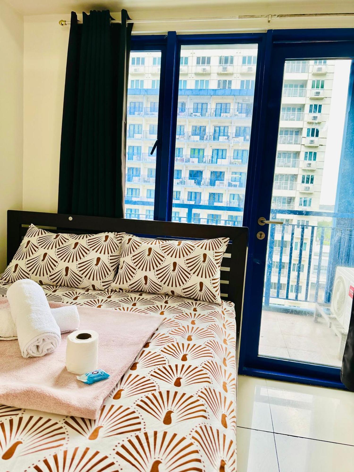 Sea 2-Br Unit With Free Parking Near Mall Of Asia Pasay Ngoại thất bức ảnh