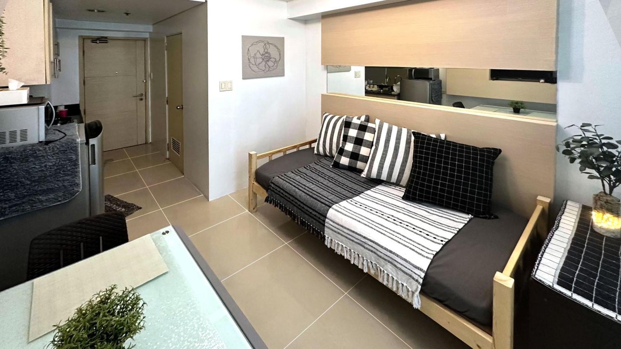 Sea 2-Br Unit With Free Parking Near Mall Of Asia Pasay Ngoại thất bức ảnh
